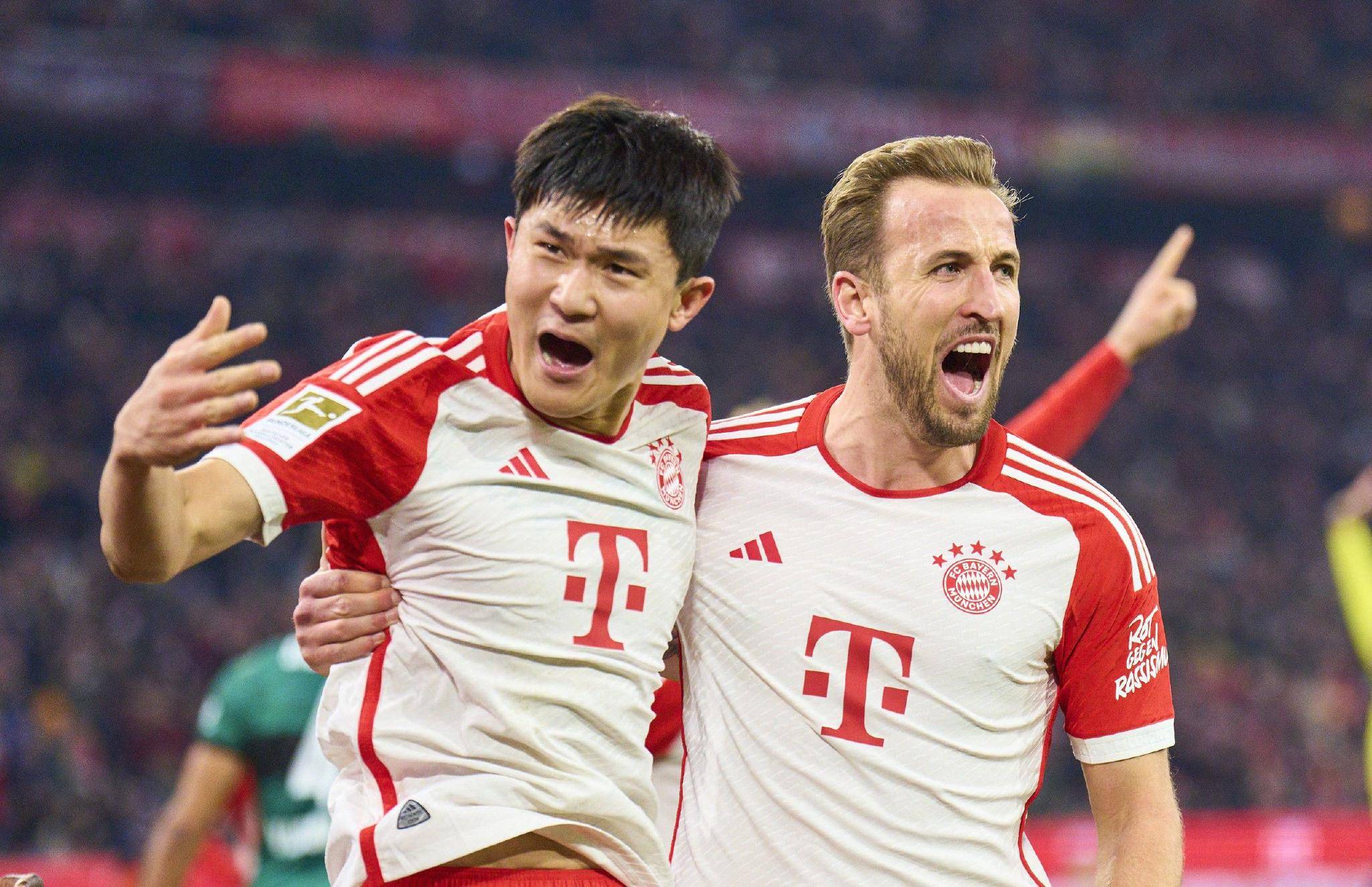 包含今夜突围战来临，拜仁慕尼黑围绕CBA常规赛刷新队史纪录，悬念犹存，更衣室氛围转暖的词条