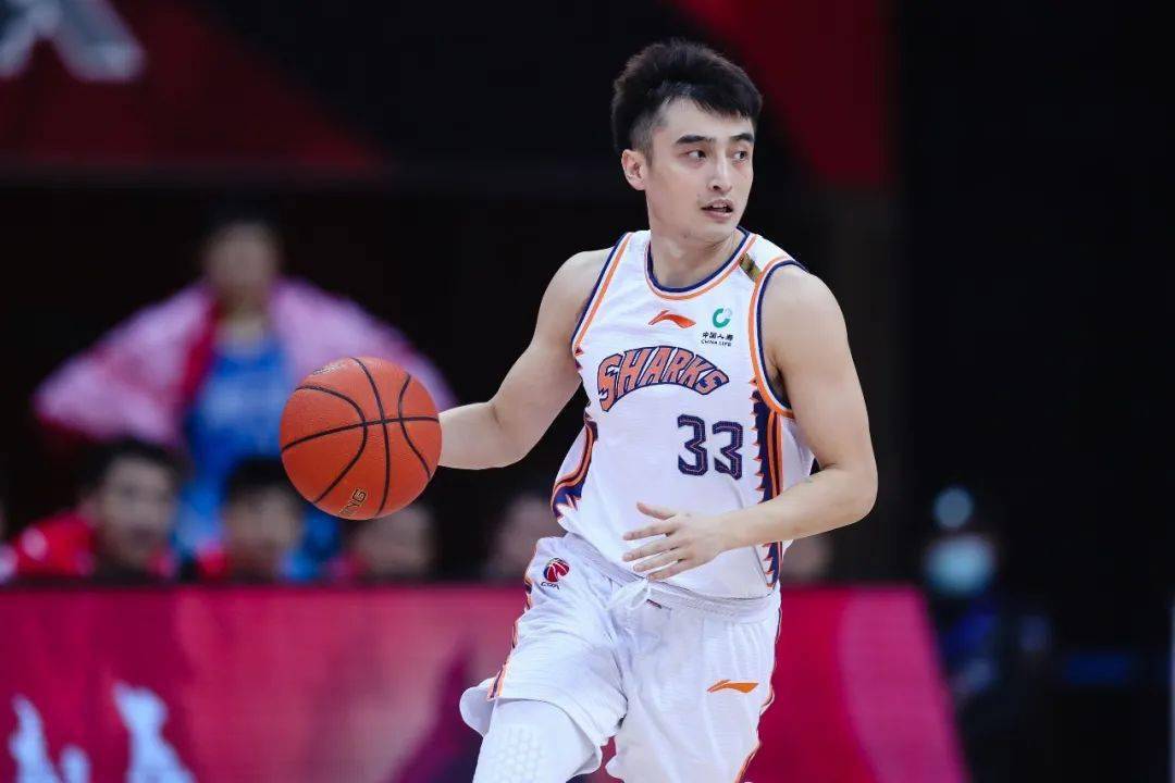 上海久事内部会议纪要流出：今晚伤情更新，CBA常规赛使命明确，年轻球员得到机会的简单介绍