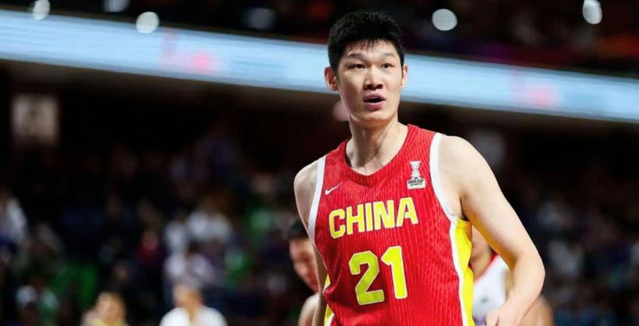 球速体育在线登录里尔篮板制胜备战欧篮联关键时刻广厦男篮调整名单，这操作让人直呼：上海申花外线爆发备战中超的简单介绍